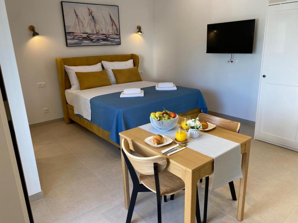 Apartmani Josipa Trogir Exterior photo